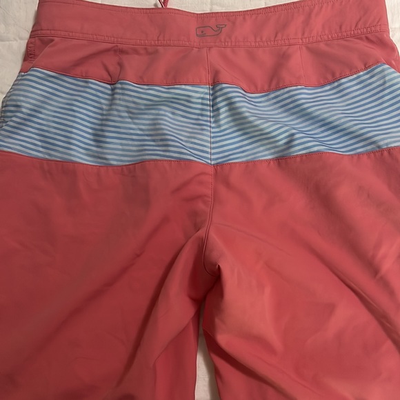 Vineyard Vines Bathing Suit size 32 - Picture 4 of 4